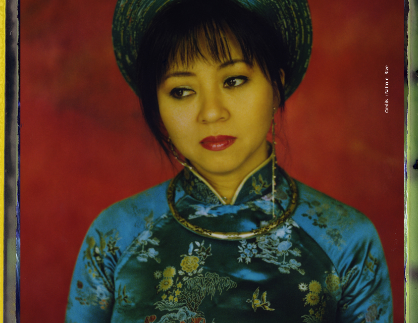 Huong Thanh, Chanteuse traditionnelle vietnamienne